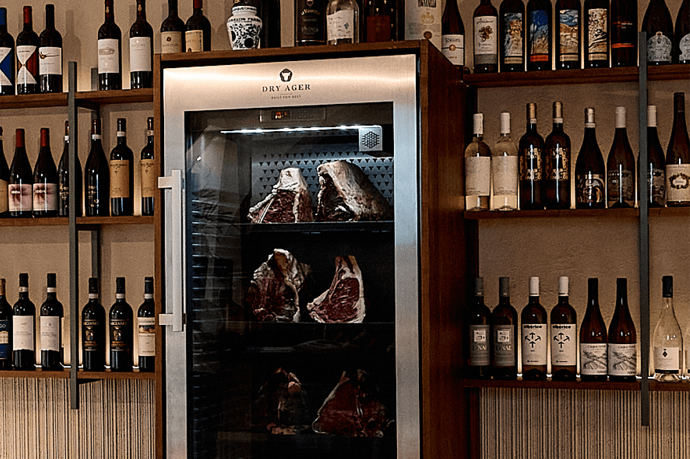 Grilled steak served at La Nò